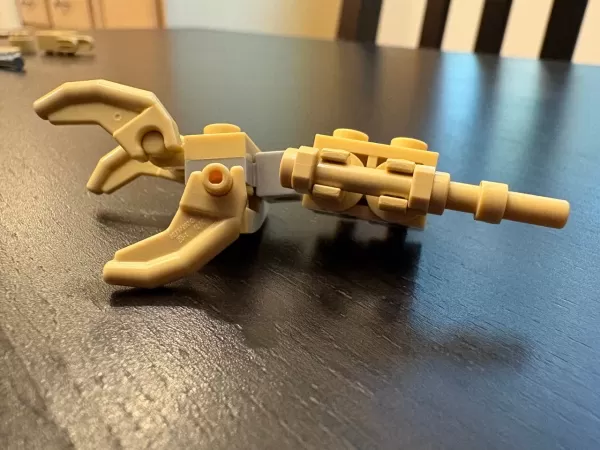 LEGO Battle Droid assembly components