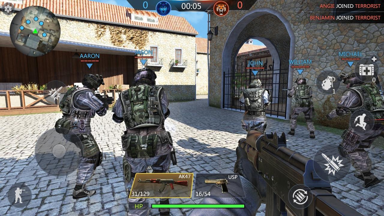 FPS Online Strike:PVP Shooter Screenshot 1