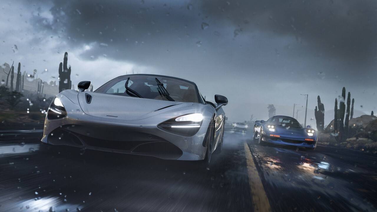 Właściciele PS5 będą mogli grać zarówno Gran Turismo, jak i Forza Horizon